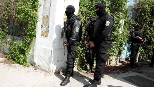 Al menos 8 turistas mueren en ataque terrorista en Túnez - Sputnik Mundo