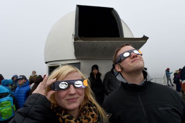 Eclipse solar 2015 - Sputnik Mundo