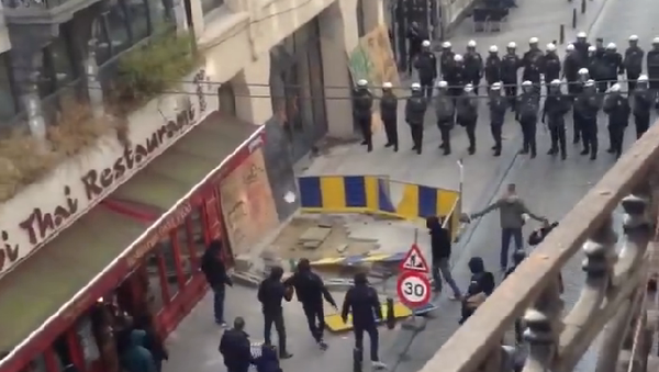 Disturbios en Bruselas ante la final de la Copa de Bélgica - Sputnik Mundo