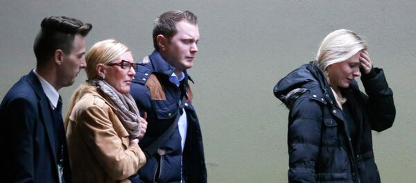 Próximos de uno de los pasajeros del Airbus A320 estrellado en Francia - Sputnik Mundo