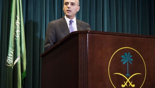 Saudi Ambassador to the United States Adel Al-Jubeir announces Saudi Arabia has carried out air strikes in Yemen against the Houthi militias who have seized control of the nation, during a news conference in Washington March 25, 2015. - Sputnik Mundo