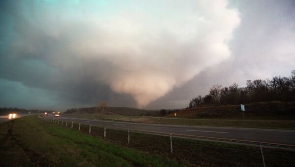 Tornado por Oklahoma, EEUU - Sputnik Mundo