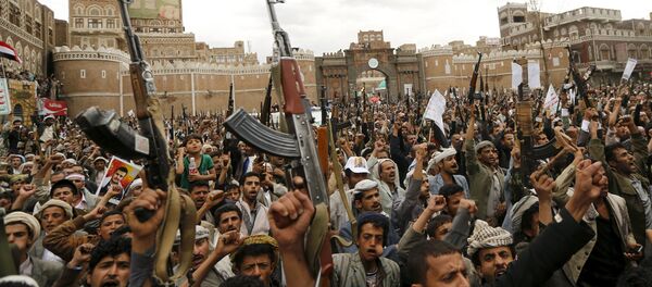 La coalición advierte de un ataque de los hutíes a la frontera entre Yemen y Arabia Saudí - Sputnik Mundo