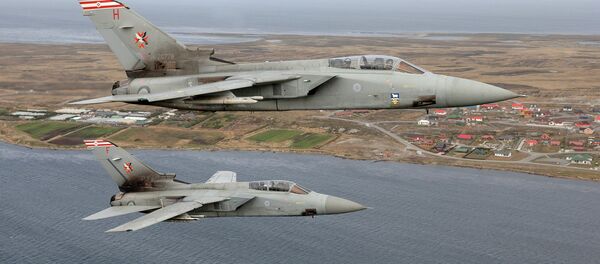 Cazas Tornado F3 de la Fuerza Aérea británica patrullan los cielos de las Malvinas Cazas Tornado F3 de la Fuerza Aérea británica patrullan los cielos de las Malvinas - Sputnik Mundo