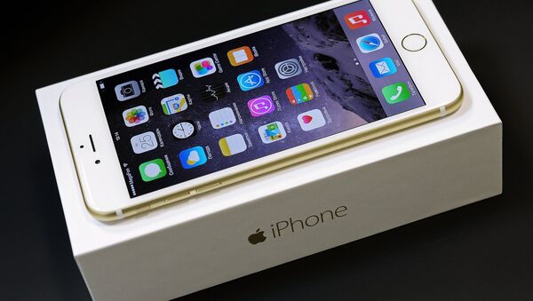 Un iPhone - Sputnik Mundo