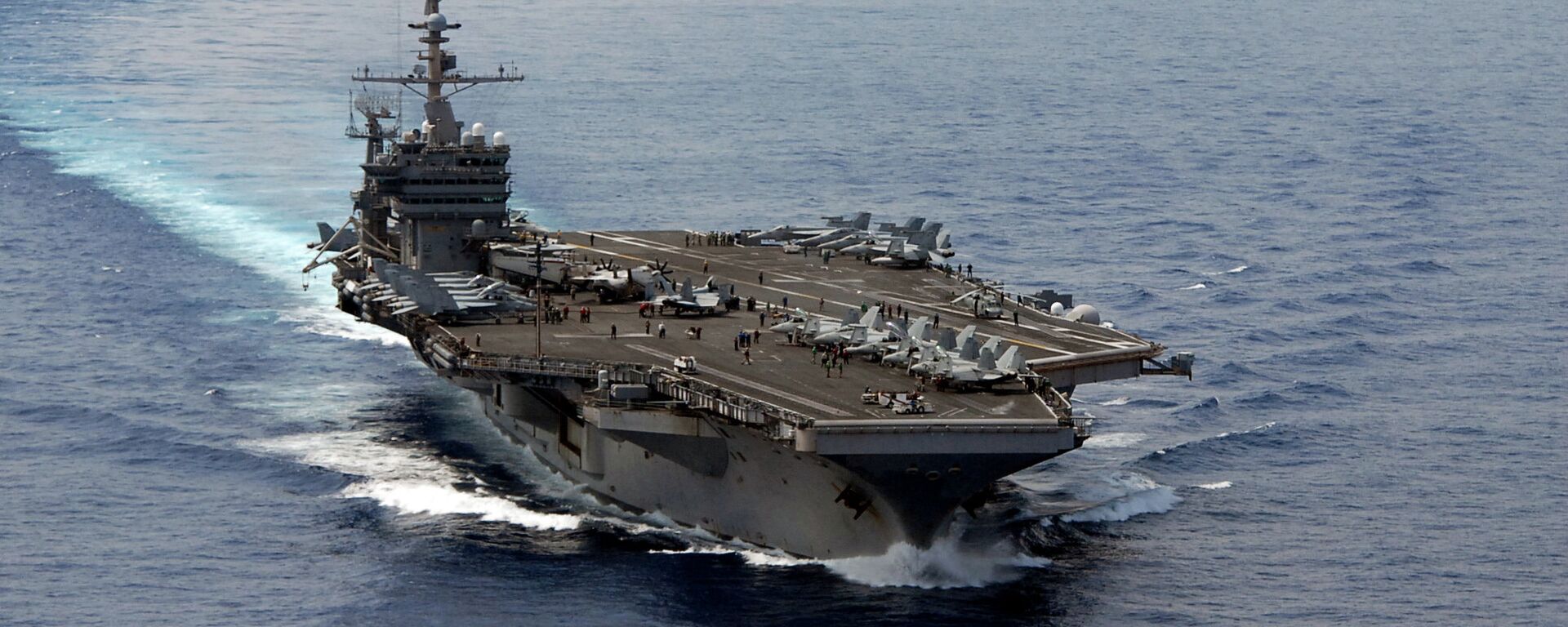 Portaviones USS George Washington de la Flota del Pacífico de EEUU en el Mar del Sur de China Portaviones USS George Washington de la Flota del Pacífico de EEUU en el Mar del Sur de China - Sputnik Mundo, 1920, 02.03.2021