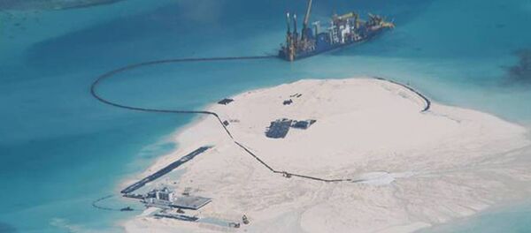 Islas de arena en el Mar del Sur de China Islas de arena en el Mar del Sur de China - Sputnik Mundo