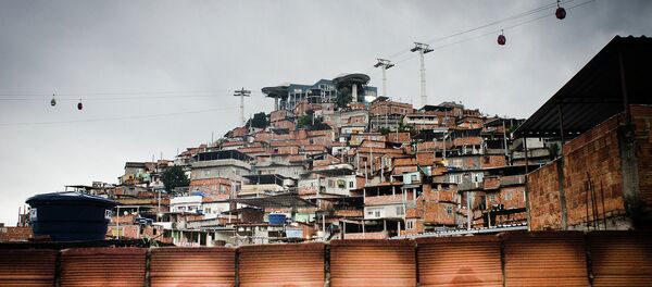 Complexo do Alemao - Sputnik Mundo