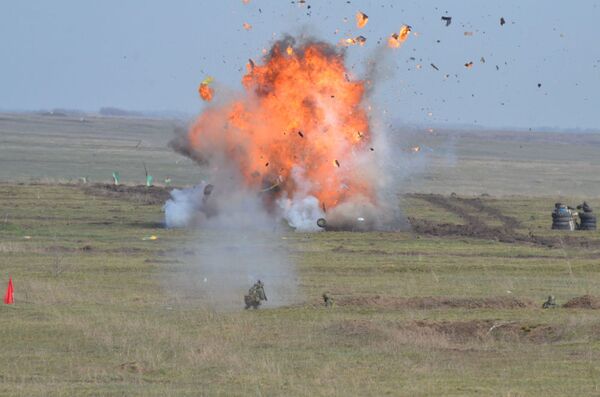 Ejercicios de las Tropas del Interior de Rusia - Sputnik Mundo