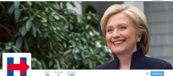 Logo de la campaña presidencial de Hillary Clinton en su cuenta Twitter. 12 de abril de 2015 - Sputnik Mundo