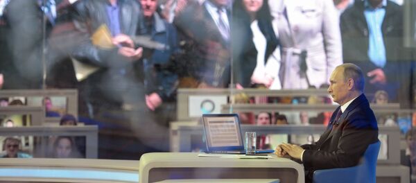 Línea directa con Vladímir Putin, 2014 Línea directa con Vladímir Putin, 2014 - Sputnik Mundo