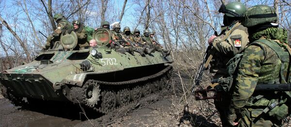Milicias de Donetsk (archivo) - Sputnik Mundo