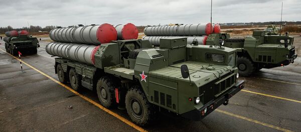 Sistemas de misiles antiaéreos S-300 - Sputnik Mundo