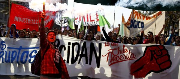 Las protestas estudiantiles en Chile (archivo) - Sputnik Mundo
