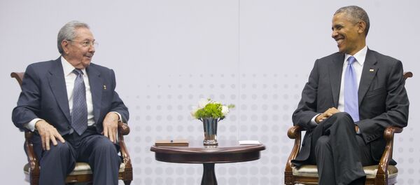 Presidente de Cuba, Raúl Castro, y presidente de EEUU, Barack Obama - Sputnik Mundo