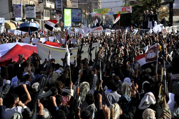 Protestas en Saná contra la resolución de la ONU sobre Yemen - Sputnik Mundo