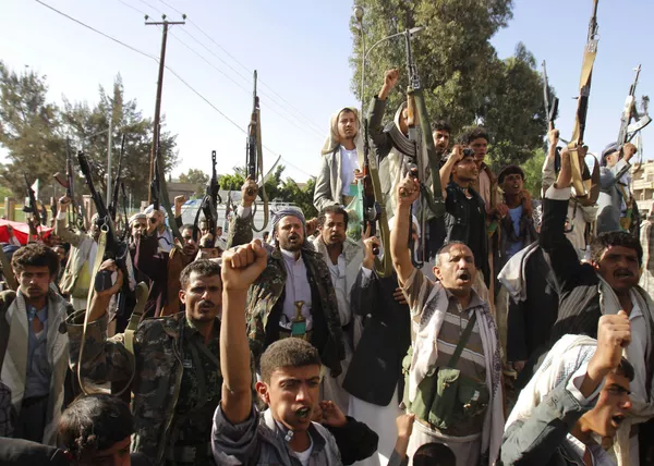 Protestas en Saná contra la resolución de la ONU sobre Yemen Protestas en Saná contra la resolución de la ONU sobre Yemen - Sputnik Mundo