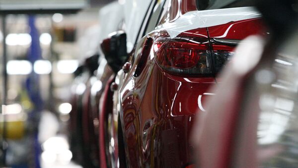 Producción y exportación de autos retrocede en México por primera vez en 2015 - Sputnik Mundo