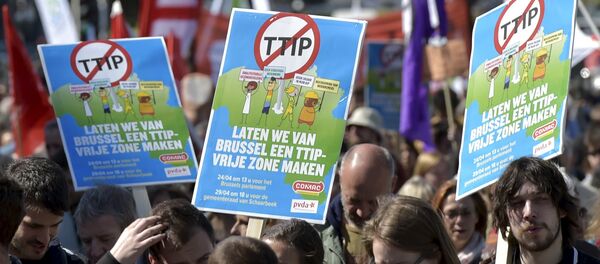 Europa se levanta contra el TTIP - Sputnik Mundo
