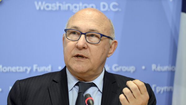 Michel Sapin, ministro de Finanzas de Francia - Sputnik Mundo