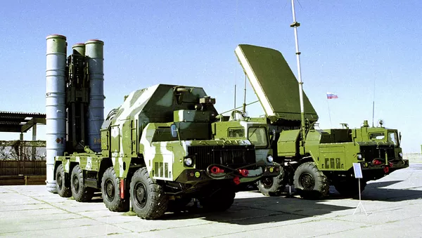 Sistema de misiles antiaéreos S-300 - Sputnik Mundo