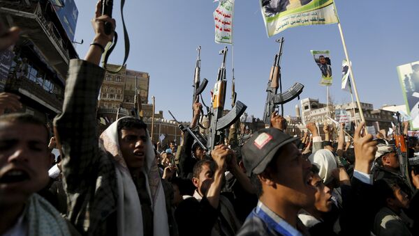 Rebeldes hutíes en Yemen - Sputnik Mundo