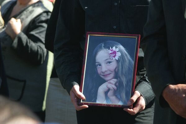 Beslán, septiembre de 2004 - Sputnik Mundo