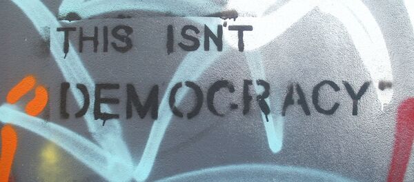 Crecen en Reino Unido las protestas en demanda de una reforma democrática - Sputnik Mundo