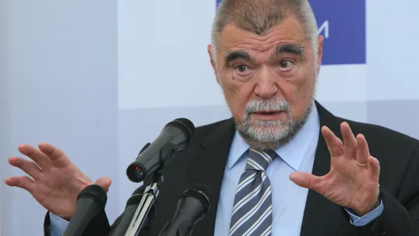 Stjepan Mesic, expresidente de Croacia - Sputnik Mundo