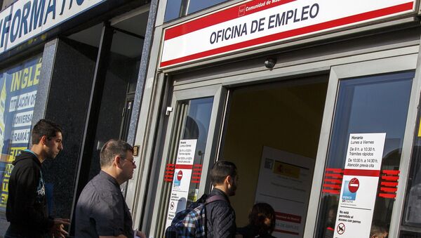 Oficina de empleo en Madrid - Sputnik Mundo