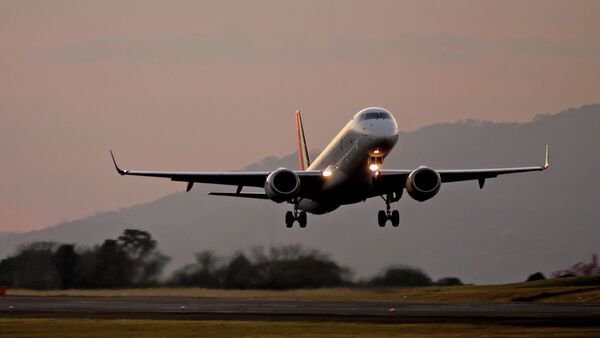 Embraer E190 - Sputnik Mundo