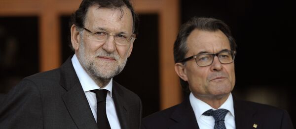 Presidente del Gobierno de España, Mariano Rajoy, y presidente de Cataluña, Artur Mas - Sputnik Mundo