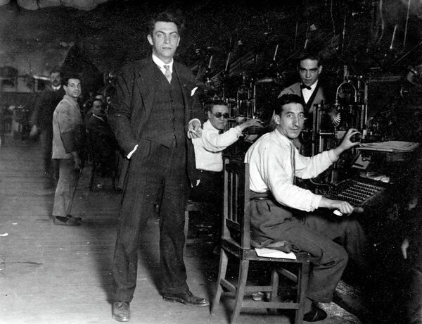 Londres recuerda a los exiliados españoles de la Guerra Civil - Sputnik Mundo