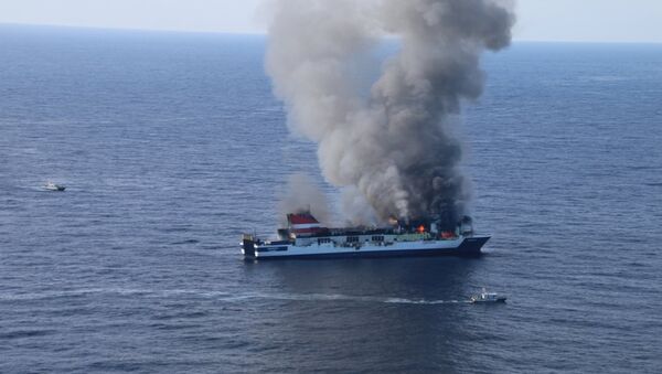 Incendio en el ferry Sprrento de la línea Palma-Valencia - Sputnik Mundo