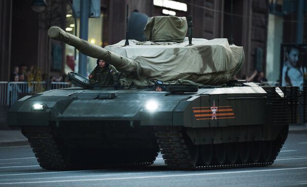 Primer ensayo nocturno del Desfile de la Victoria en Moscú - Sputnik Mundo