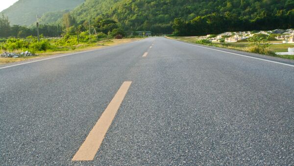 Carretera (imagen referencial) - Sputnik Mundo