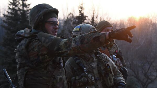 Los combatientes del batallón Azov en Shirókino - Sputnik Mundo