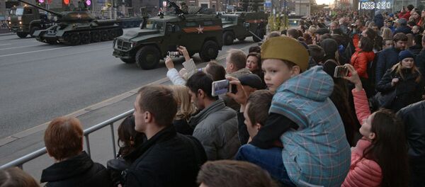 Ensayo del desfile militar del 9 de mayo en Moscú - Sputnik Mundo