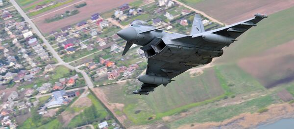 Eurofighter Typhoon de las Fuerzas Armadas Británicas - Sputnik Mundo