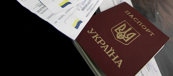 Pasaporte ucraniano Pasaporte ucraniano - Sputnik Mundo