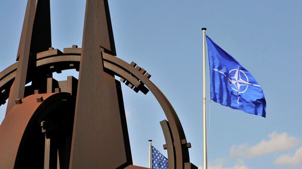 Bandera de la OTAN - Sputnik Mundo