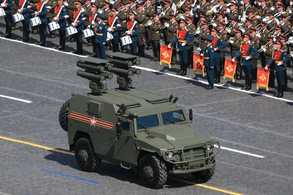 Desfile de la Victoria en la Plaza Roja de Moscú - Sputnik Mundo