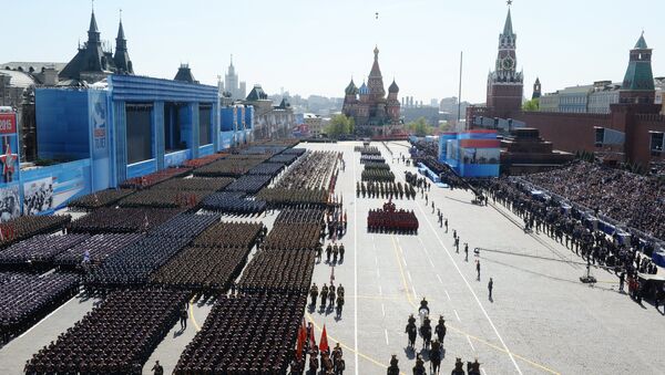 Desfile de la Victoria en la Plaza Roja de Moscú - Sputnik Mundo