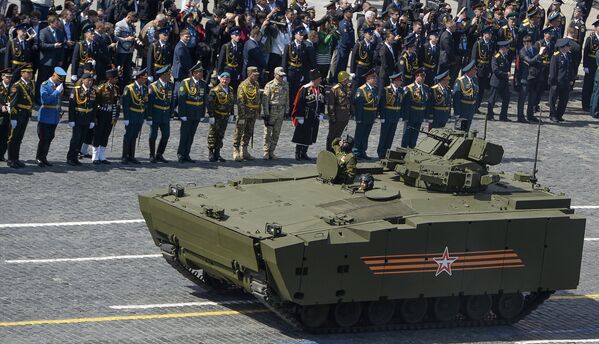 Военный парад в ознаменование 70-летия Победы в Великой Отечественной войне 1941-1945 годов - Sputnik Mundo