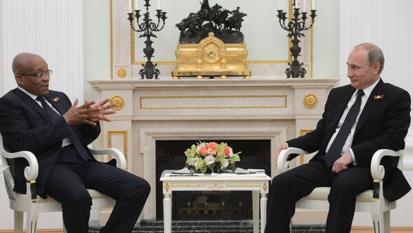 Presidente de Sudáfrica, Jacob Zuma y presidente de Rusia, Vladímir Putin - Sputnik Mundo