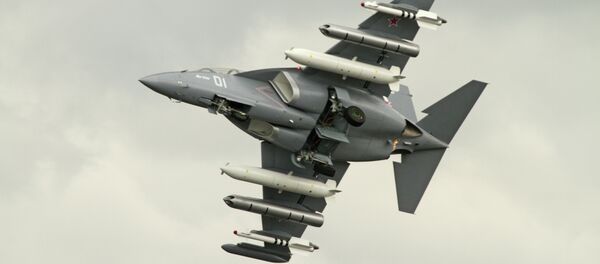 Avión de entrenamiento y combate Yak-130 - Sputnik Mundo