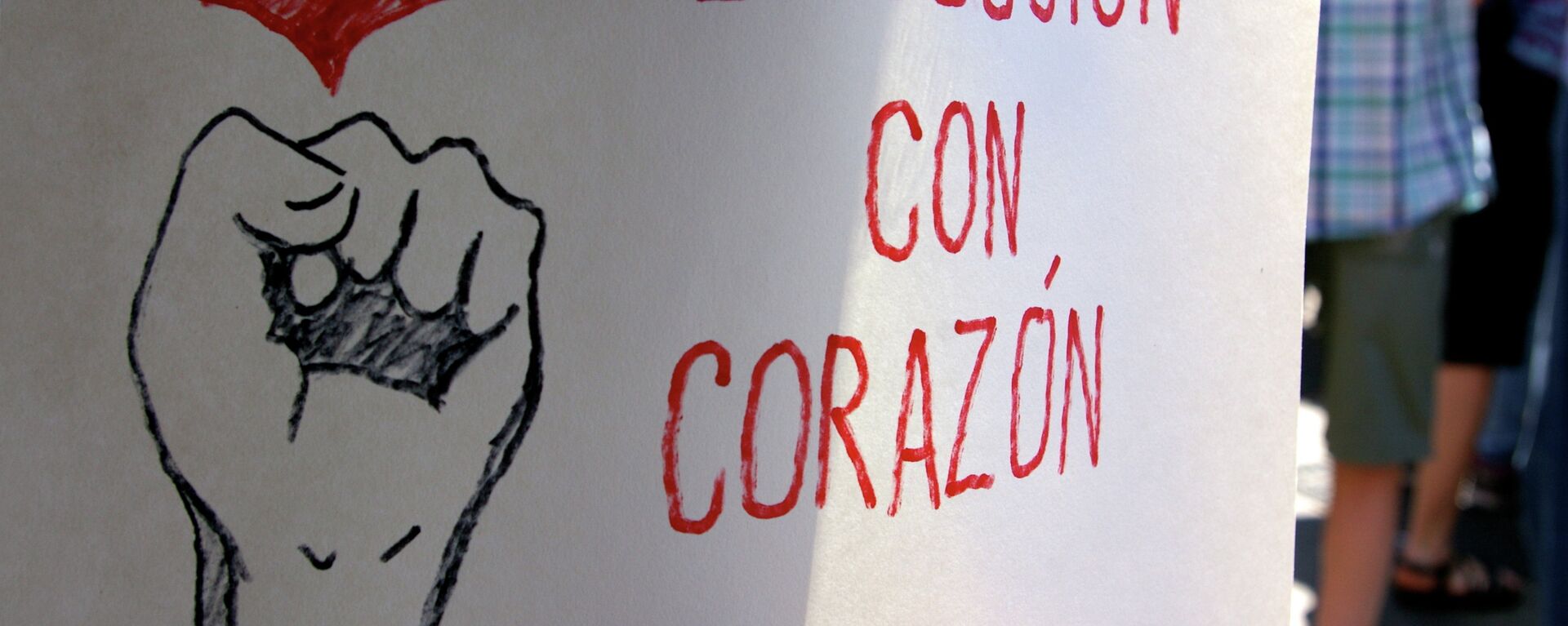 Revolución con corazón! - Sputnik Mundo, 1920, 15.05.2015