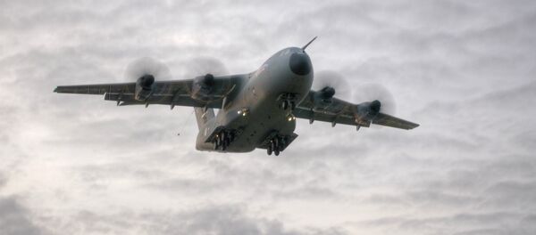 Avión militar de transporte Airbus A400M - Sputnik Mundo