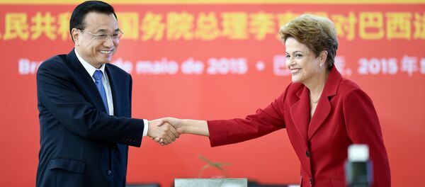 Primer ministro de China, Li Keqiang y presidenta de Brasil, Dilma Rousseff - Sputnik Mundo