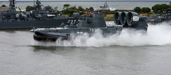 Aerodeslizador de la clase Zubr - Sputnik Mundo